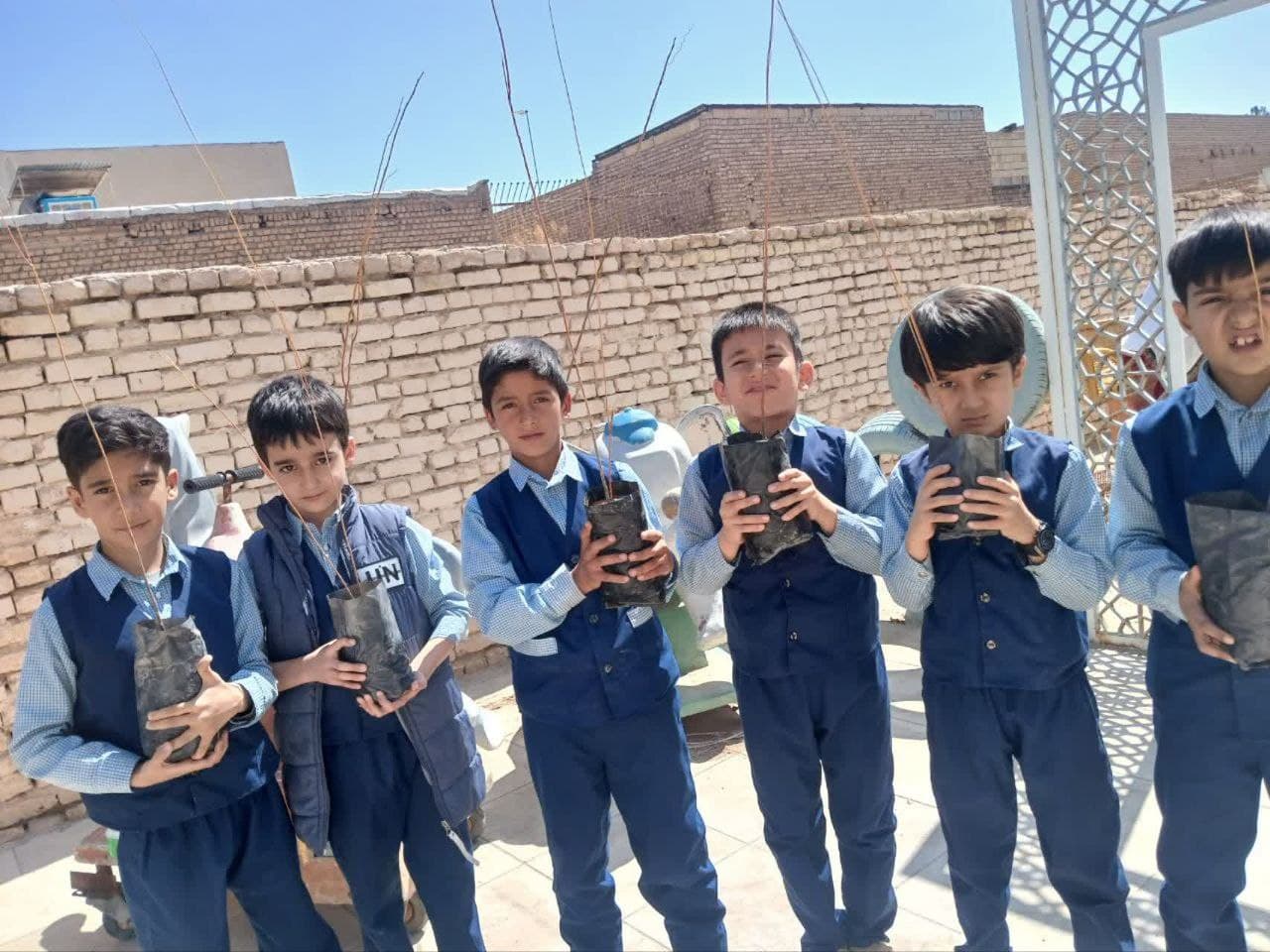 دبستان غیردولتی پسرانه شهیدگمنام