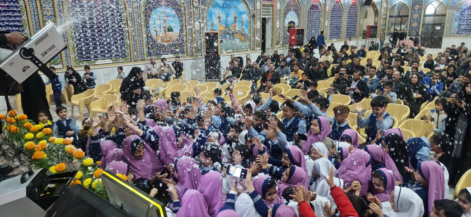 جشن بزرگ خانوادگی مراکزآموزشی مهدقرآن کریم سجزی بمناسبت روز مادر و شب یلدا