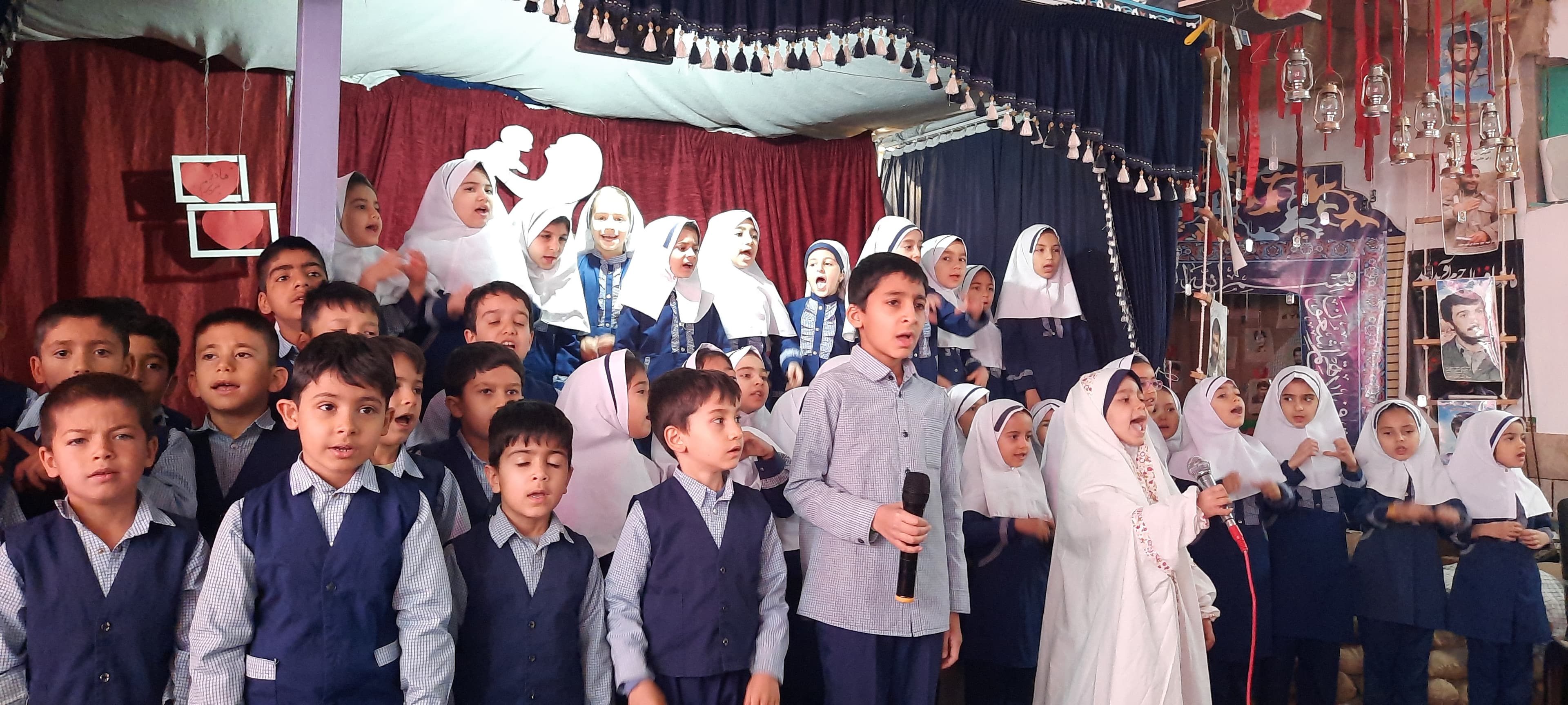 جشن و دورهمی مادرانه درکنار گل پسران